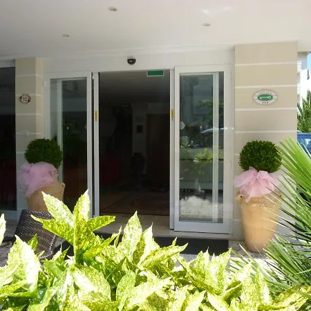 Hotel Atlas 3*