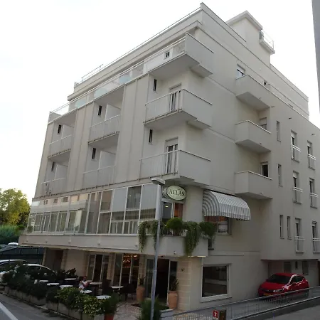 Atlas Hotel 3*